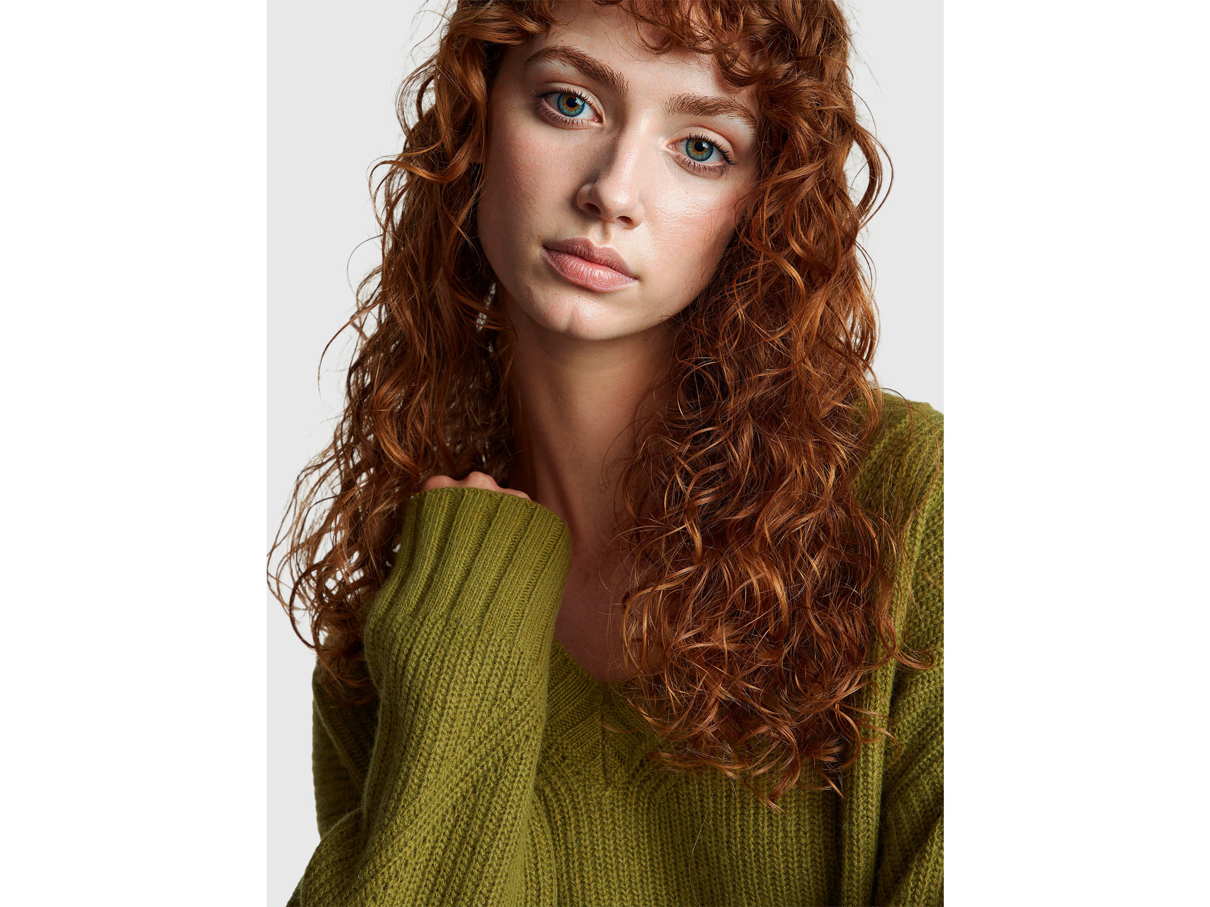 V NECK SWEATER L/S Women image number 4
